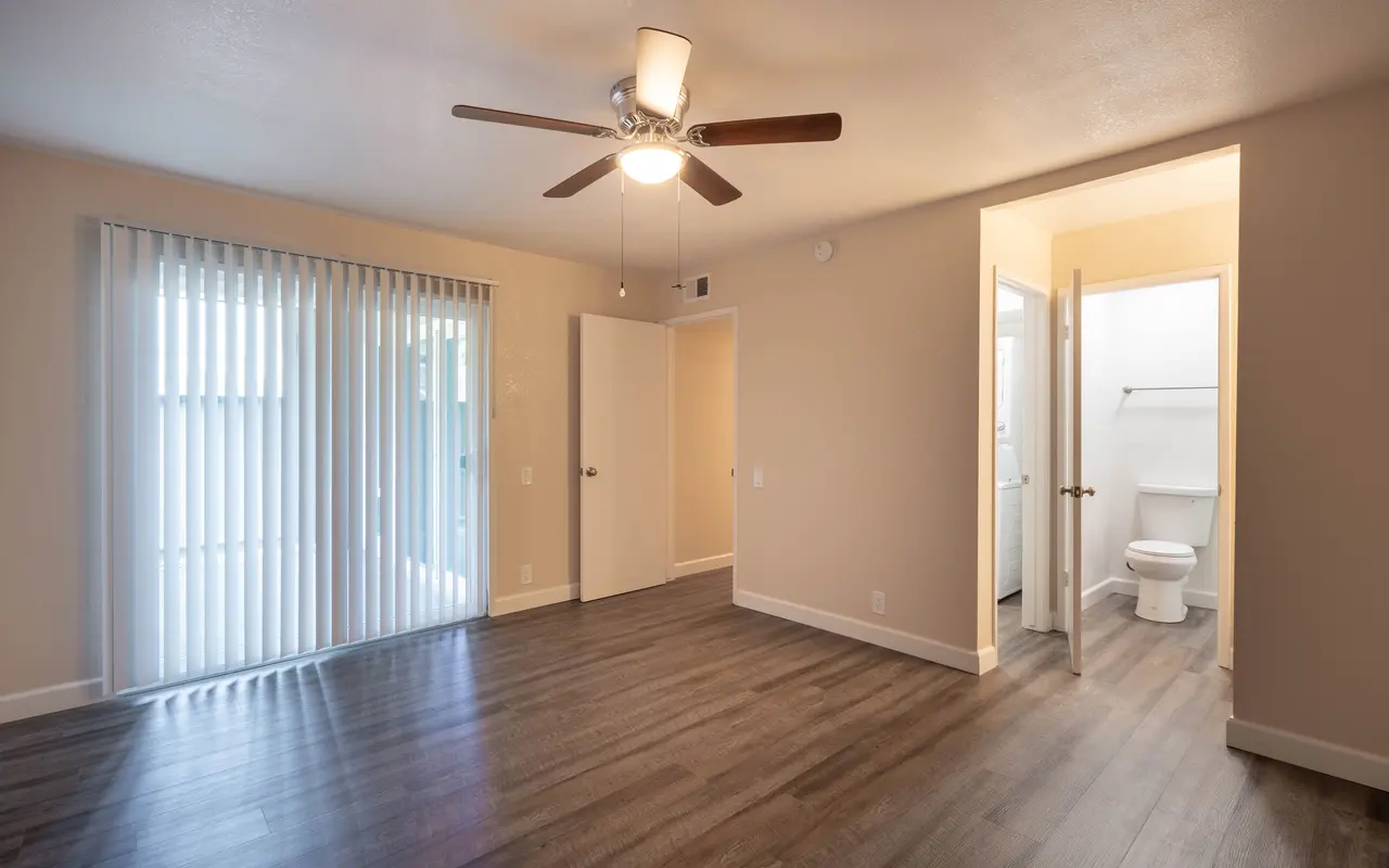 Marconi Oaks - Corner, Indoors, Interior Design