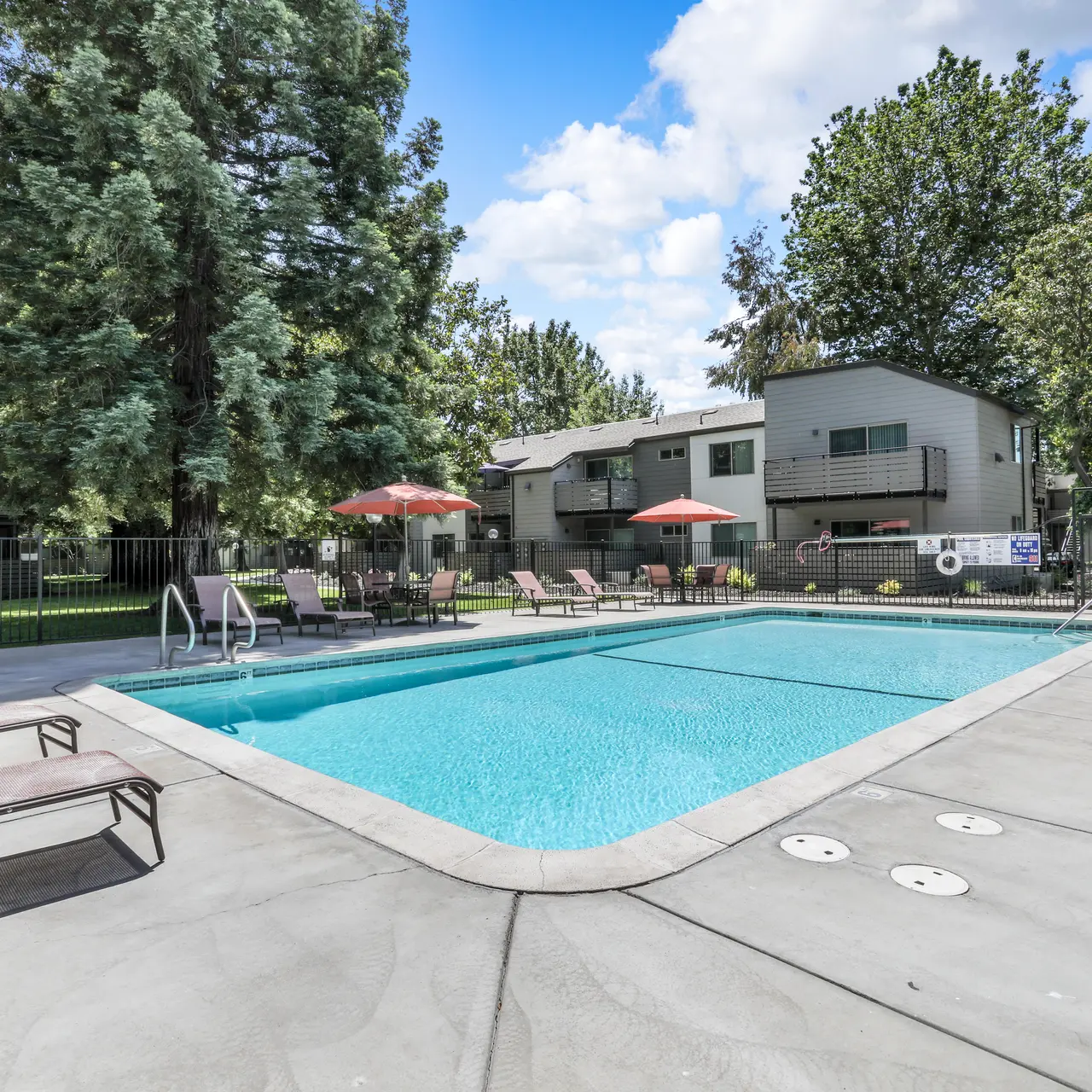 The Vineyards - Pool, Water, Nature