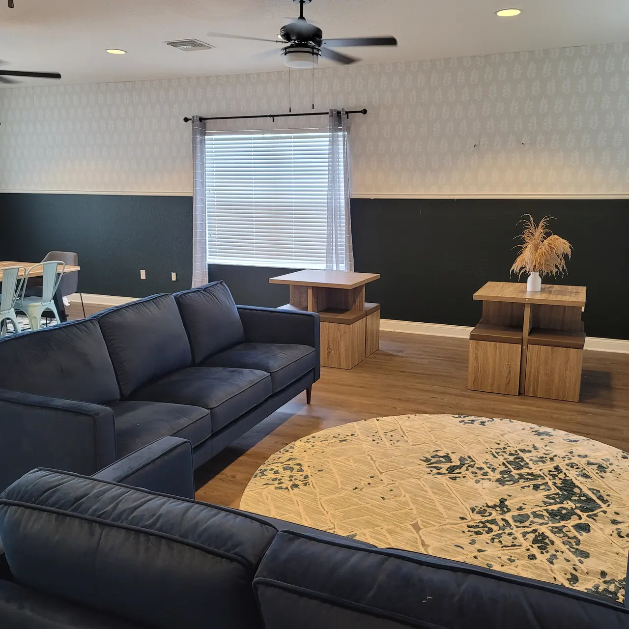 common area living room