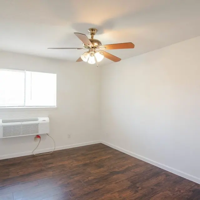 Chalet Apartments Chalet Apartments - Ceiling Fan, Device, Appliance