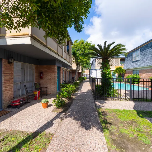 Palm Shores - City, Street, Urban