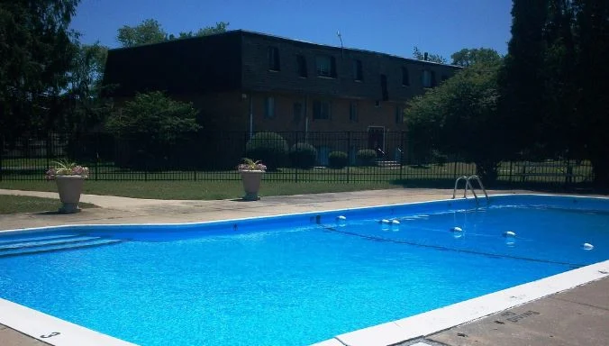 Towne Point - Building