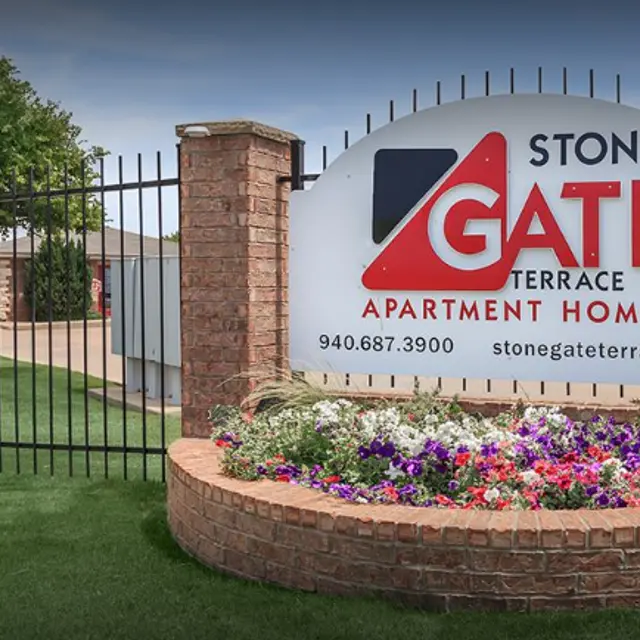 Stone Gate Terrace - Grass, Gate, Nature