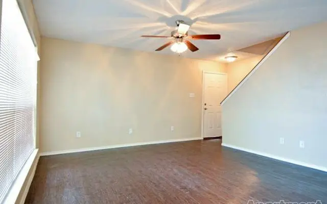 Keystone - Living Room
