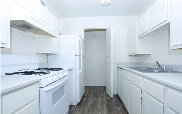 Lake Tonopah - Indoors, Kitchen, Interior Design