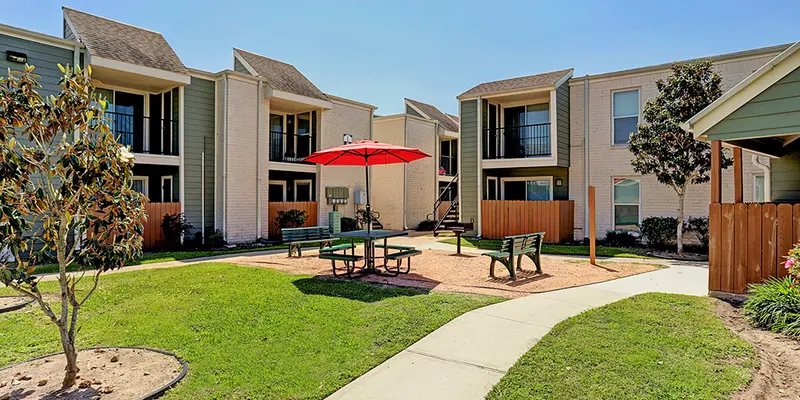 Reserve at Braes Forest Apartments - Exterior