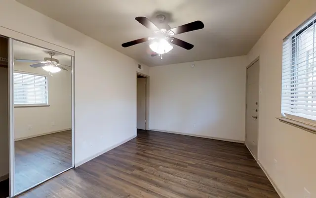 Austin's Place Apartments - Wood, Floor