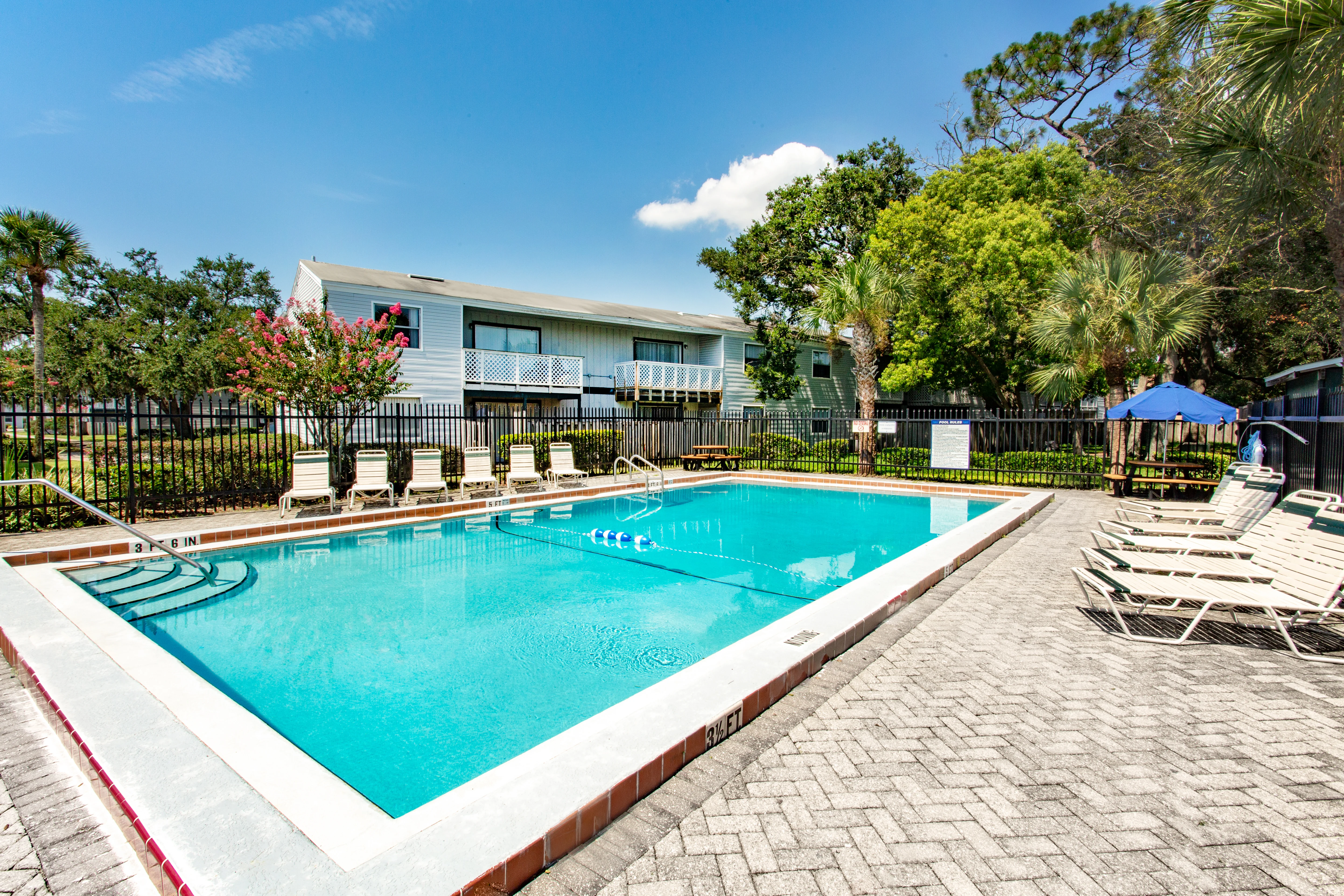 Cypress Landing Apartments Building
