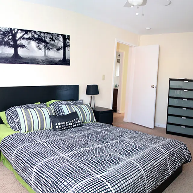 Riverstone Court - Furniture, Home Decor, Bed