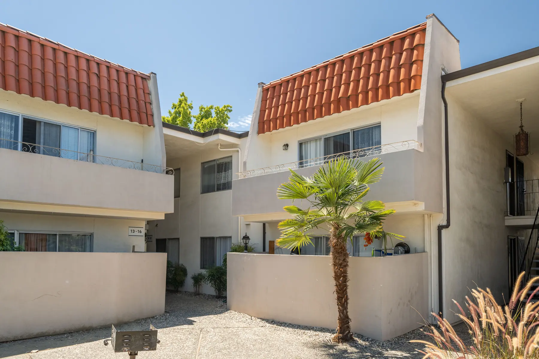 Morse Plaza - House, Housing, Villa