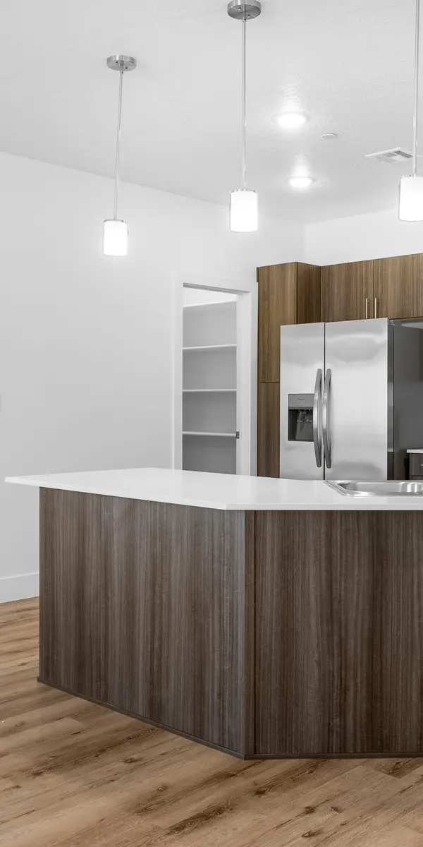 Cottonwood Village - Indoors, Interior Design, Floor