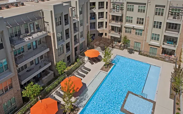 City Square Lofts - City, Pool