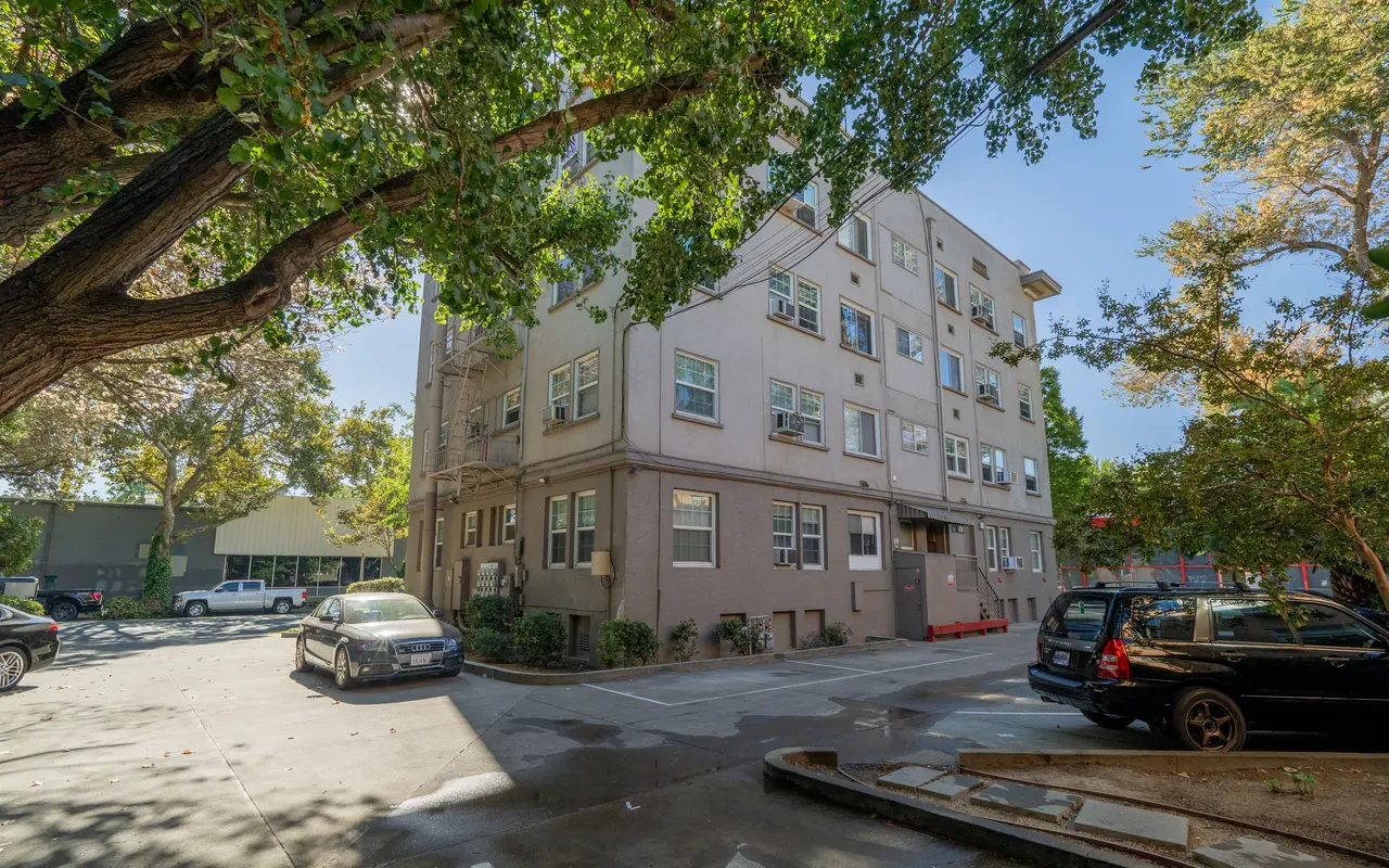 Casa del Rey and Courtyard - City, Road, Street