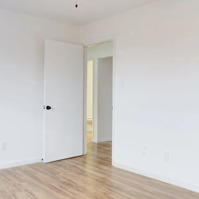 Townview - Athens - Floor, Flooring, Indoors