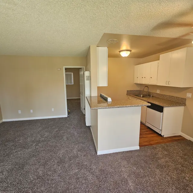 Sherwood Gardens Apartments - Corner, Floor, Flooring