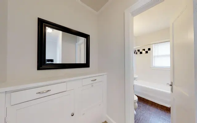 Marquita Court Apartments - Corner