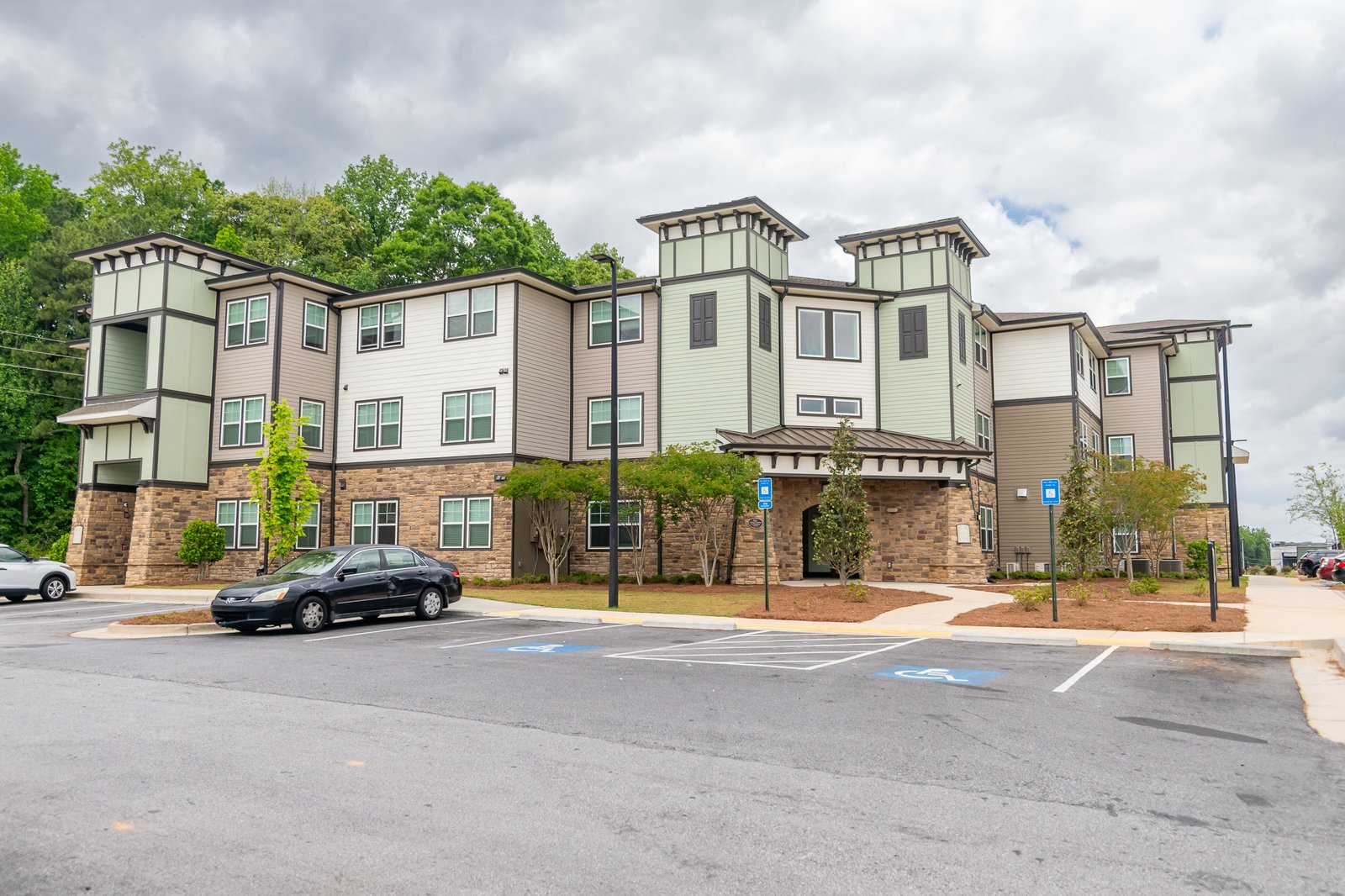 3 Bedroom Rental – 2040 Fleet Street SW, Atlanta, GA, 30310