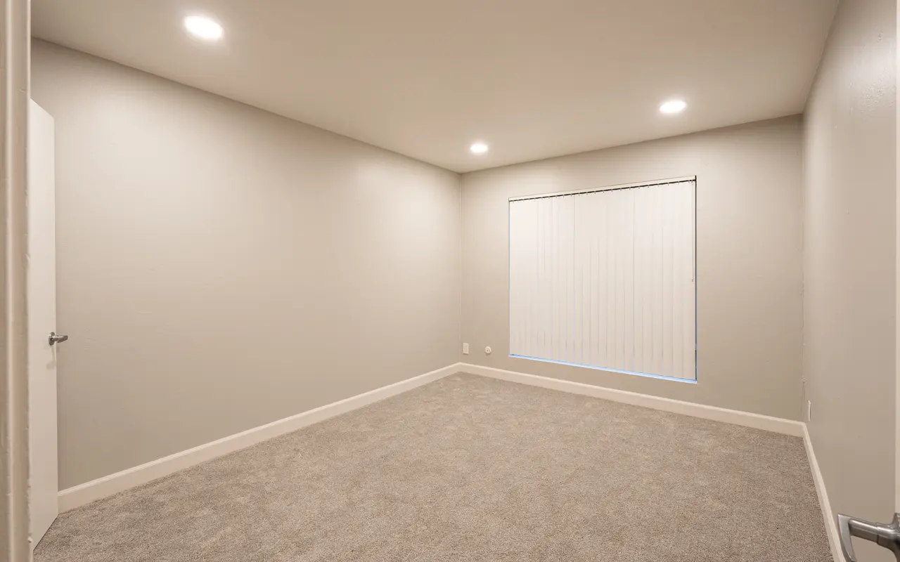 2712 E Street - Corner, Indoors, Interior Design