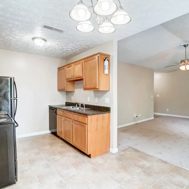 Silverwoods Landing - Corner, Floor, Indoors