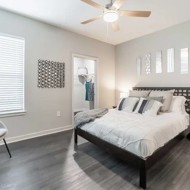 Villa Westlake Apartments Lake Charles, Louisiana Villa Westlake - Apartment Bedroom, Corner