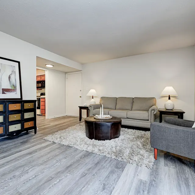 Fallwood Apartments - Home Decor, Furniture, Living Room