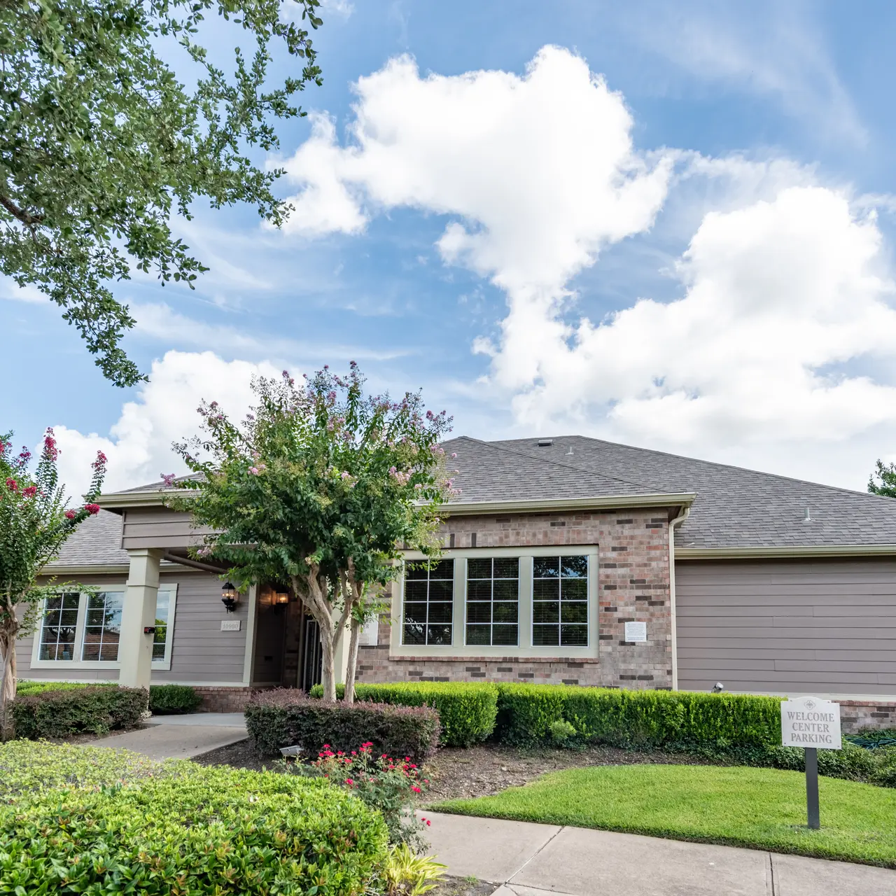 Highland Meadow Village Highland Meadow Village - Grass, Outdoors, Shelter