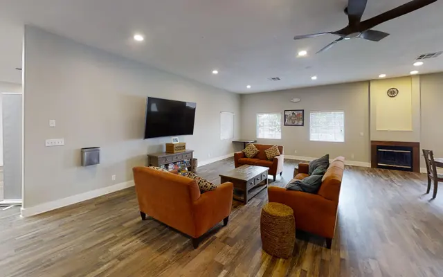 Lake Tonopah - Screen, Monitor, Computer Hardware