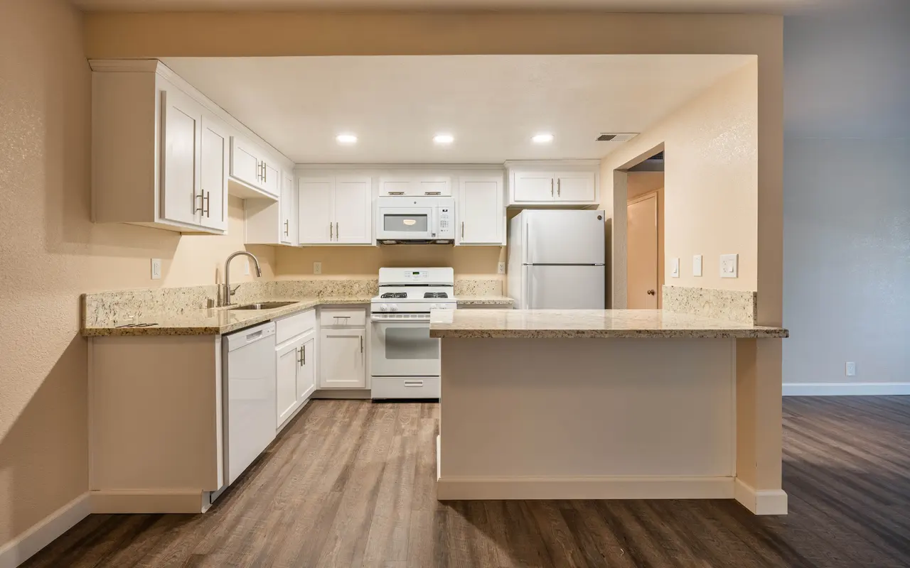 Marconi Oaks - Indoors, Interior Design, Kitchen