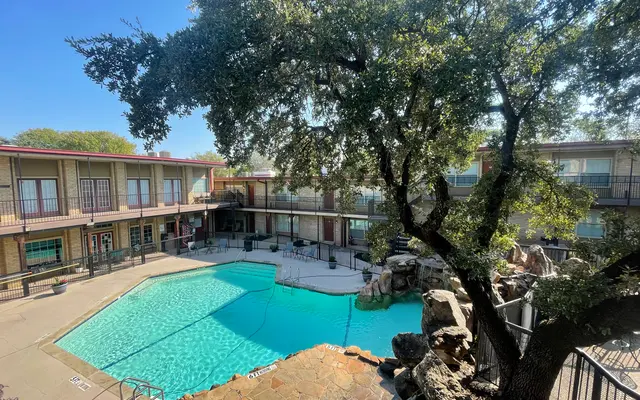 El Jardin Apartments - Pool, Water, Swimming Pool