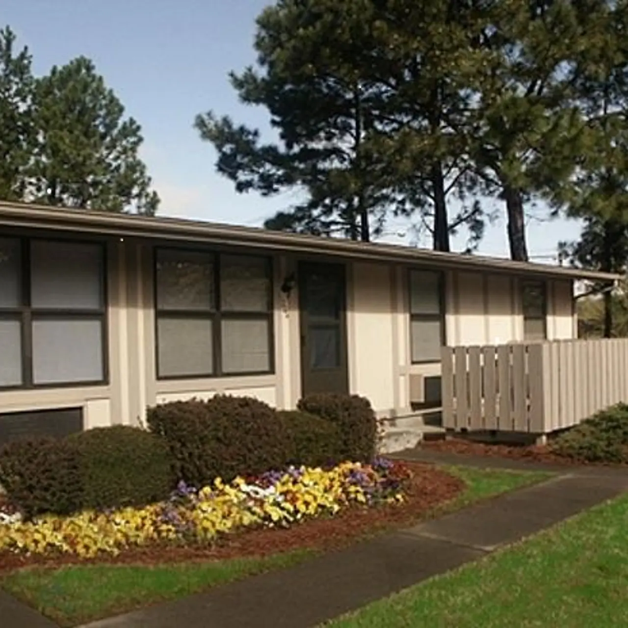 Slate Run Apartments - Community, Exterior, Building