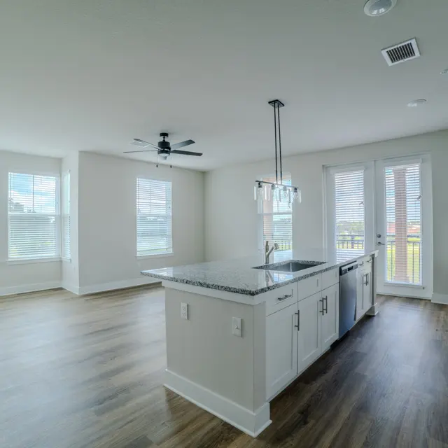 The Flats at Avalon Park Wesley Chapel - Indoors, Interior Design, Kitchen