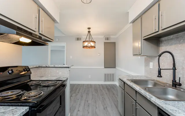 Mainridge Apartments - Indoors, Kitchen, Interior Design