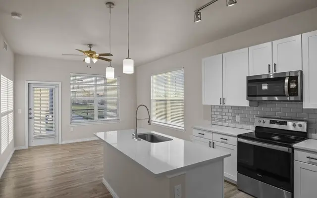 Southgate Apartments - Microwave, Appliance, Indoors