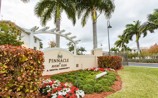 Pinnacle at Avery Glen Entrance Sign Pinnacle at Avery Glen Entrance Sign