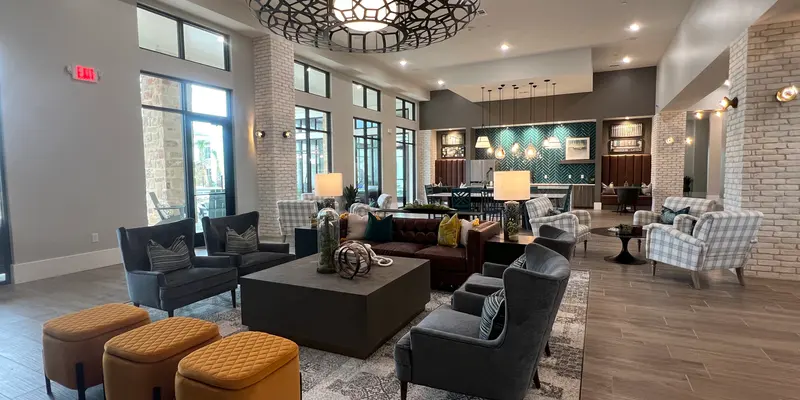 The Argonne - Lobby Seating Areas