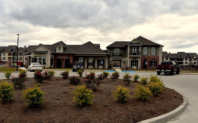 Acadia Villas - Wheel