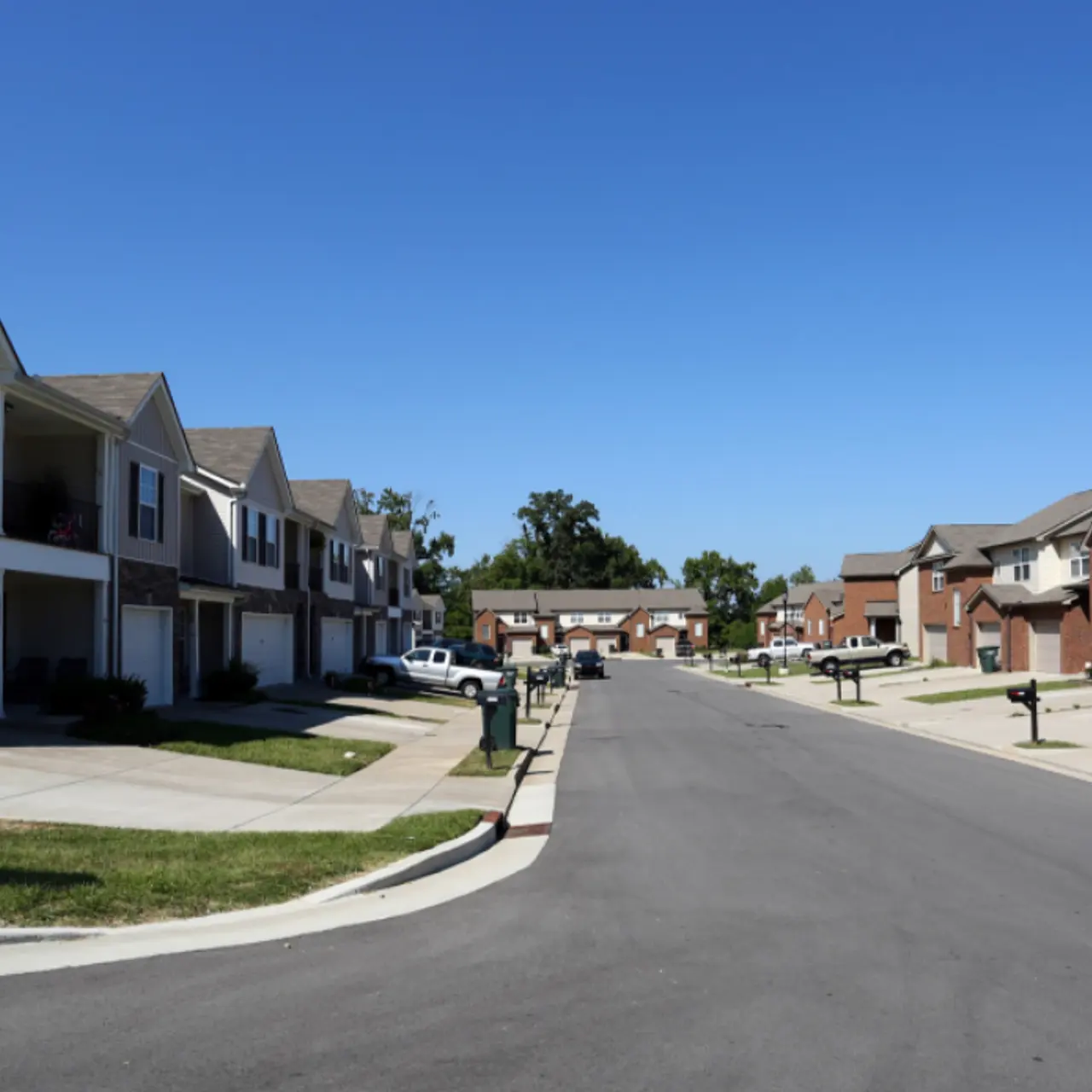 Heritage Hills Townhomes Heritage Hills Townhomes - Suburb, Neighborhood, Car