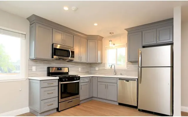 Edge at Howarth Park - Oven, Room