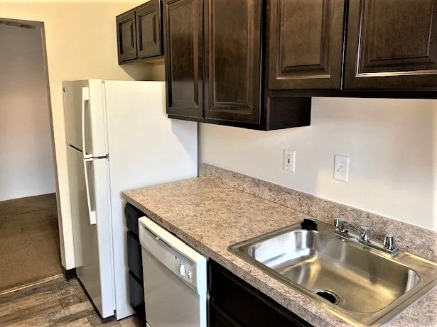 Mid Atlantic Realty Temp - Room