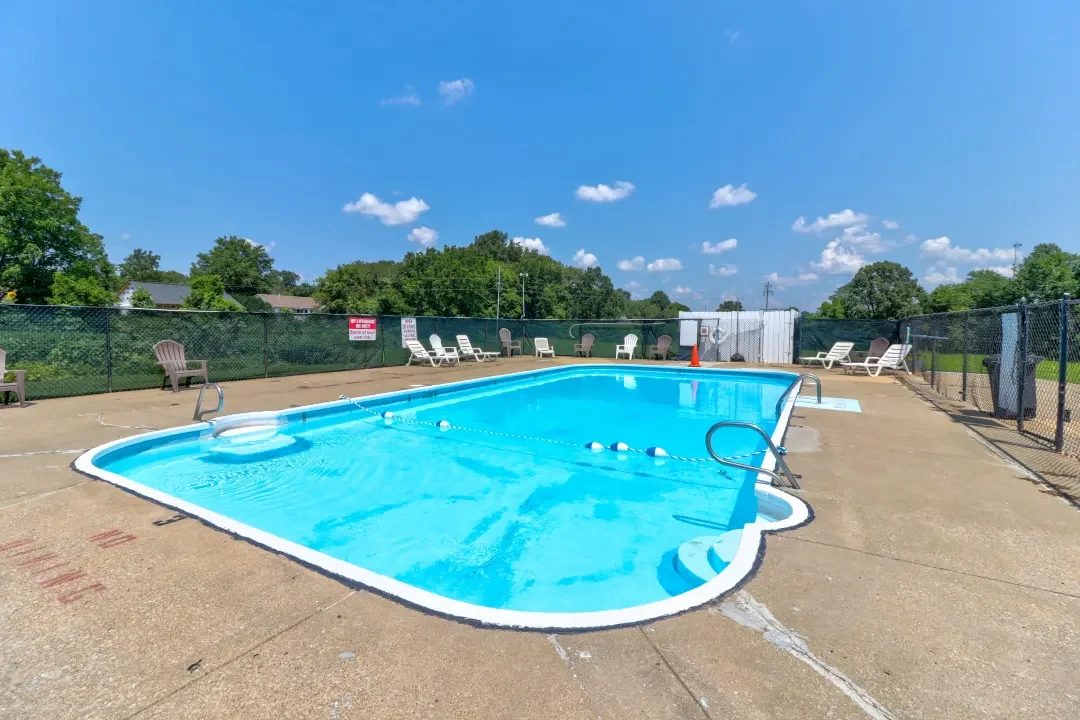 Hillwood Manor Hillwood Manor - Pool, Water, Swimming Pool