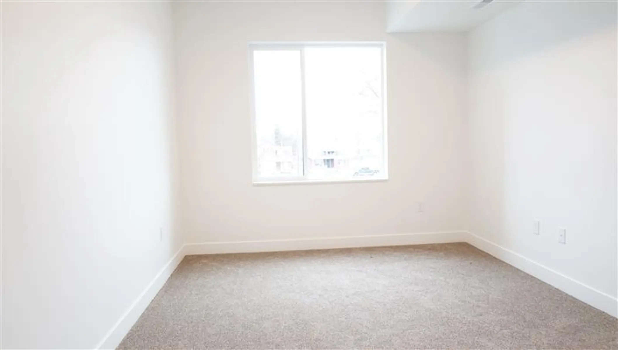 L59 Apartments - Corner, Floor, Flooring