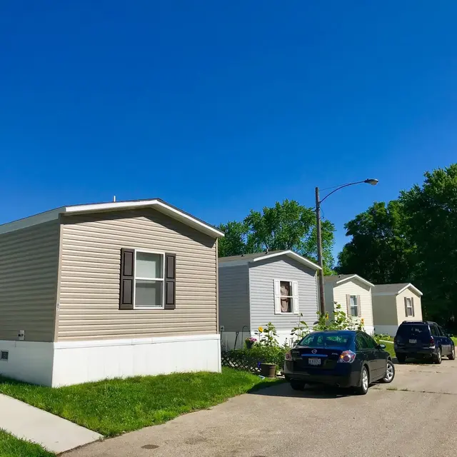 Riverbluffs Mobile Home Park - Housing, House, Mobile Home