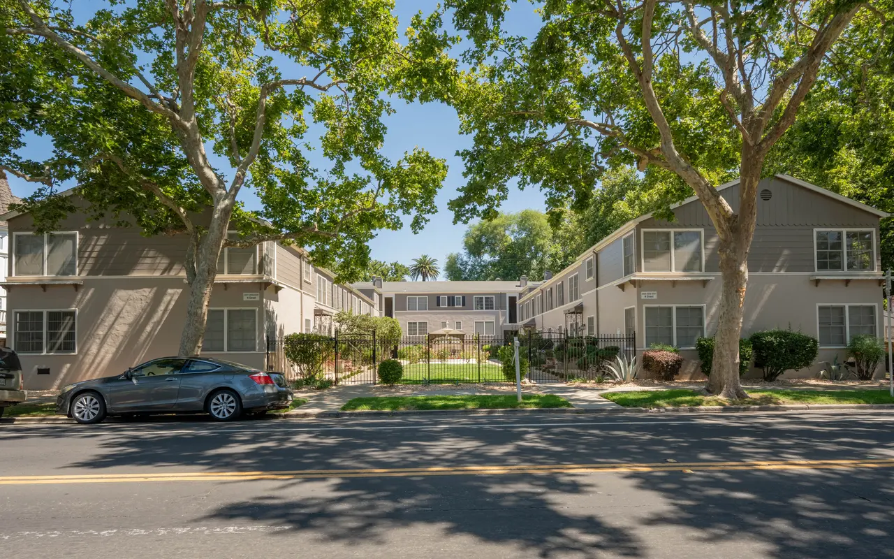 Fountain Gardens - Neighborhood, Suburb, City