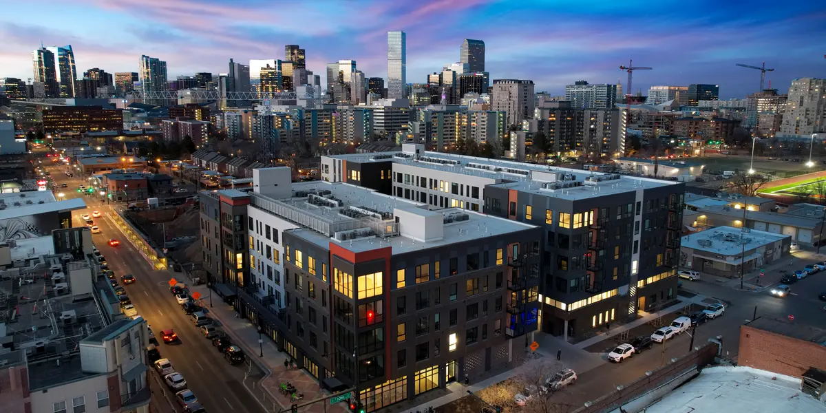 Quin - City, Urban, Building