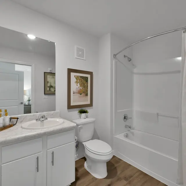 Esperanza at Keith Harrow Esperanza at Keith Harrow - Corner, Sink