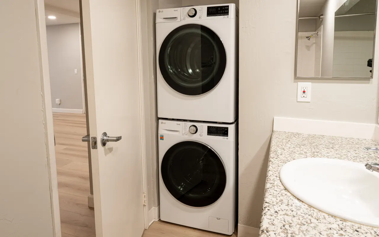 2712 E Street - Appliance, Device, Electrical Device