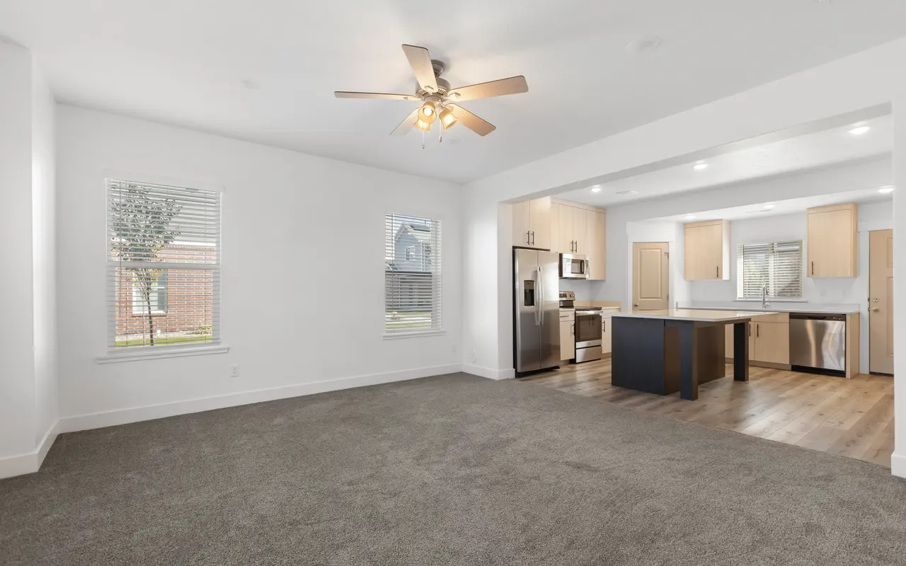 Station at Park Meadows - Corner, Interior Design, Floor