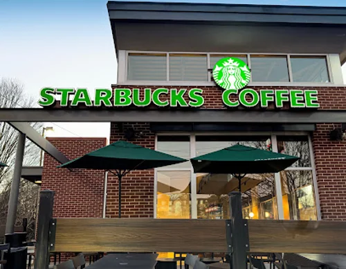 Ellison Parkview Ellison Parkview - Indoors, Restaurant, Canopy