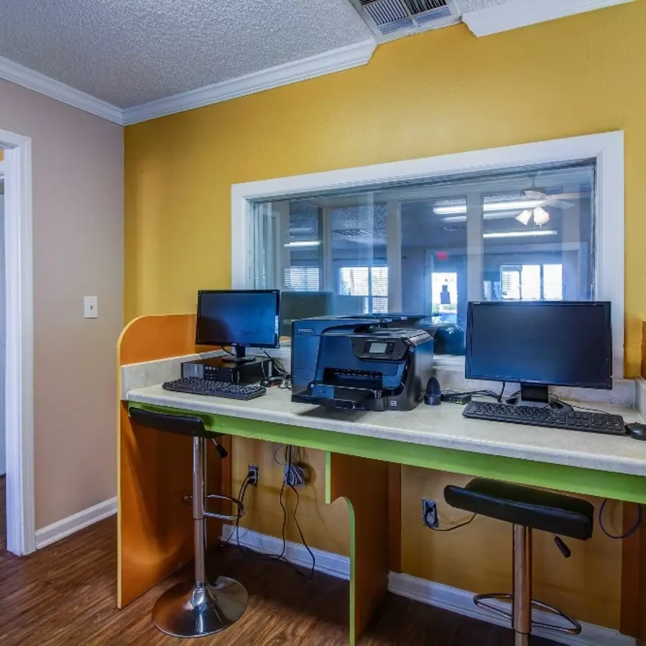 Township Apartments - Furniture, Desk, Table