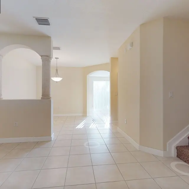 Virtual Tour 4BR, 2BA